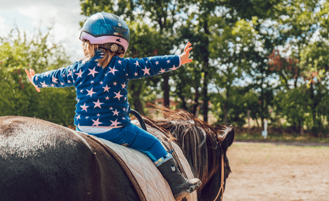 5 reasons why life on a farm is the best medicine for children